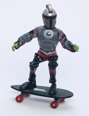 SKUMM Uno action figure