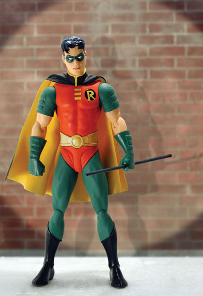 CONTEMPORARY TEEN TITANS: ROBIN ACTION FIGURE