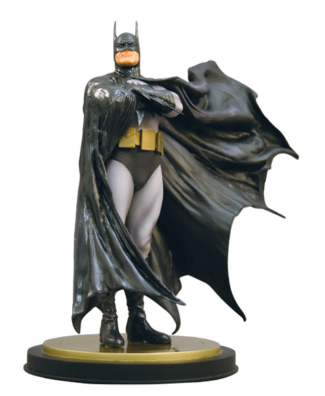 Batman Statue: Dark Crusader