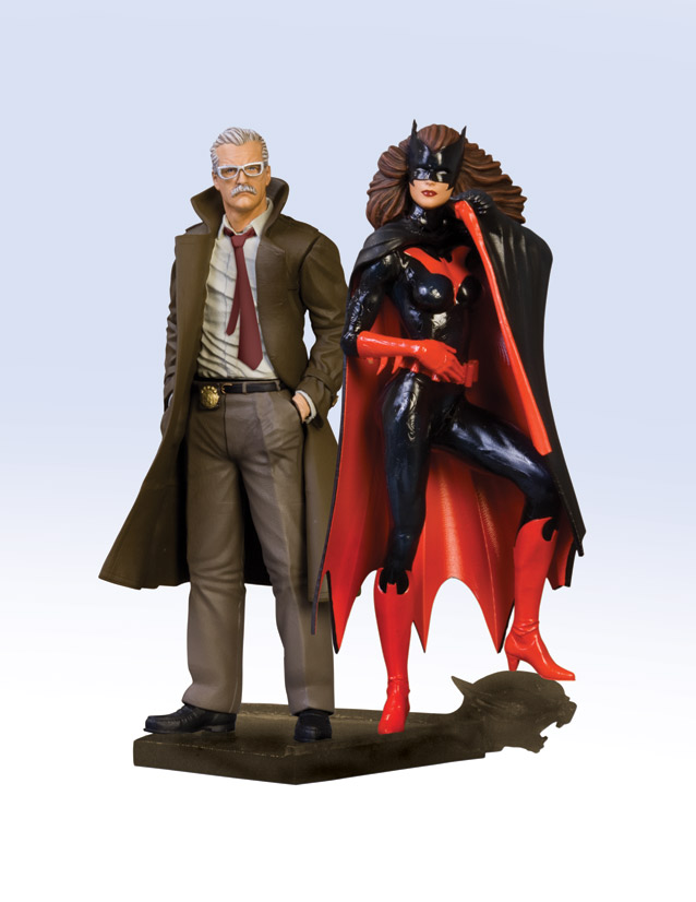 BATMAN FAMILY MULTI-PART STATUE: PART 3: BATWOMAN AND COMMISSIONER GORDON