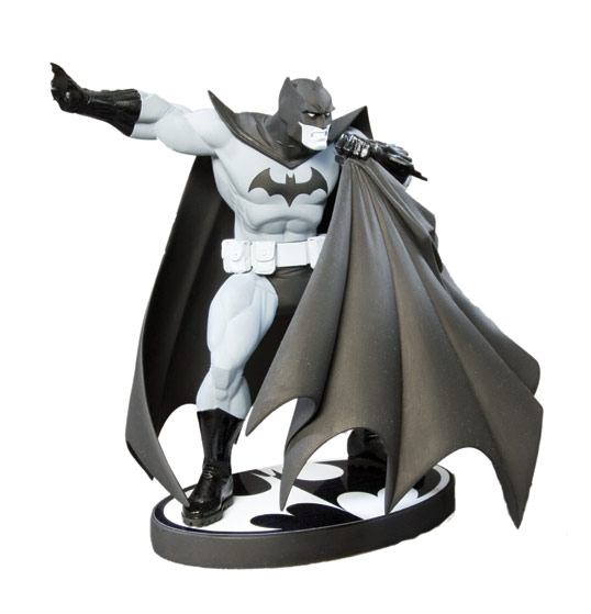 Andy Kubert Batman: Black & White Statue