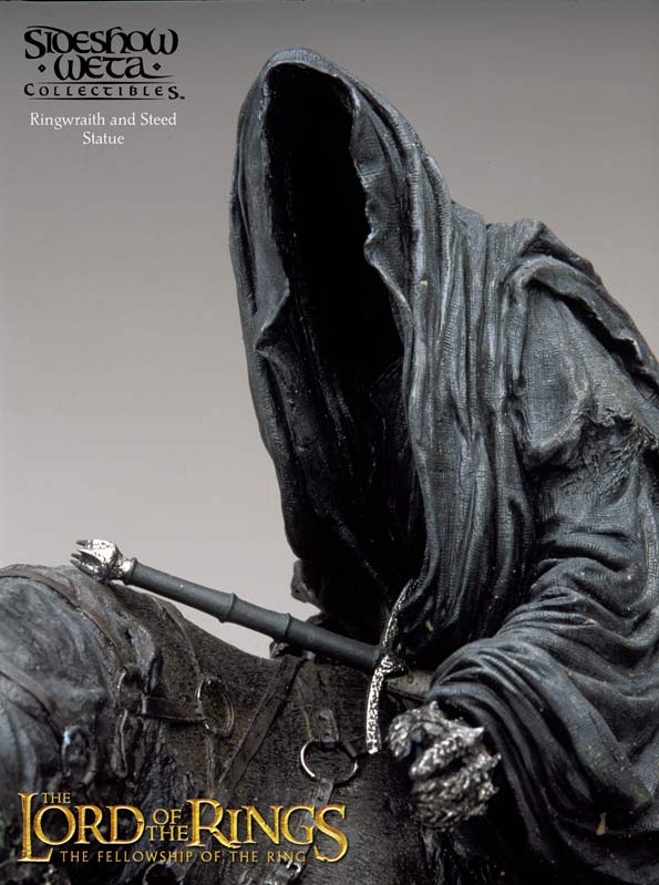 LOTR Ringwraith & Steed Statue