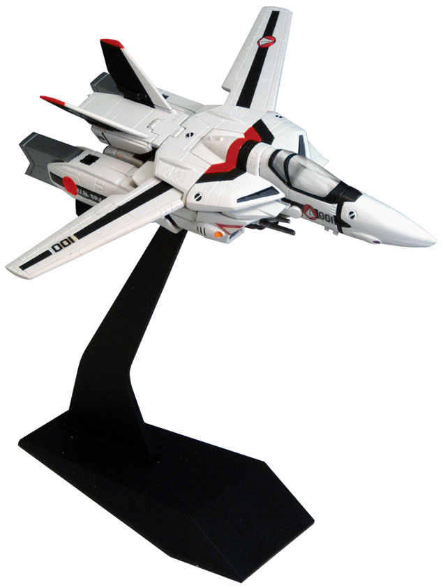 SDCC-Exclusive Macross: Hikaru's VF-1S 1/100 Scale Transformable Action Figure