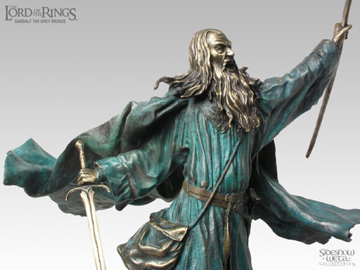 gandalf the grey statue