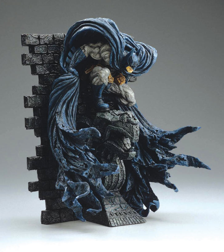 Batman Wall Gargoyle Statue