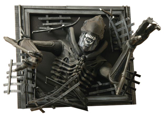 Aliens Wall Statue