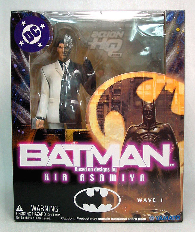 the batman 2004 action figure