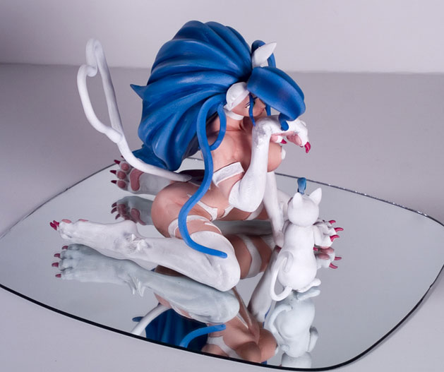 Darkstalkers Felicia Statue