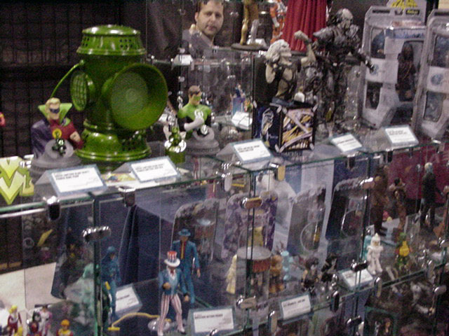 diamond comics booth at the 2002 Wizard World Chicago